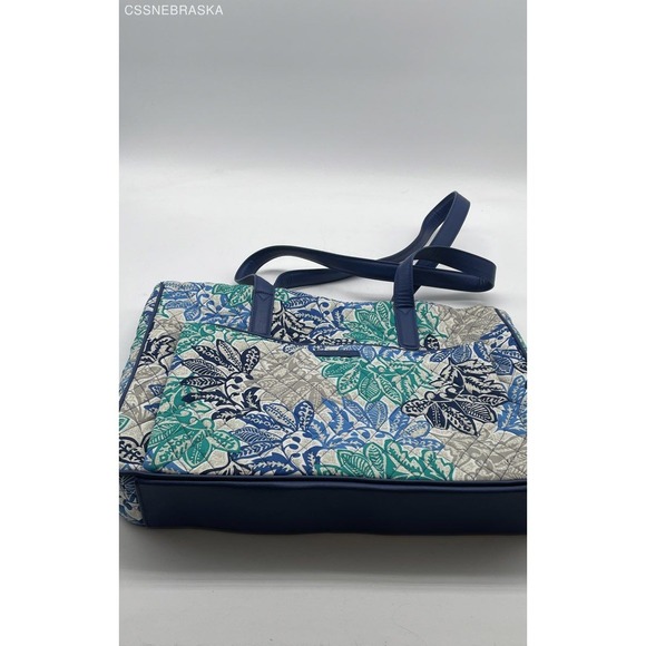 Vera Bradley Quilted Large Family Tote Bag Santiago‎ Pattern - Size L - Picture 1 of 7